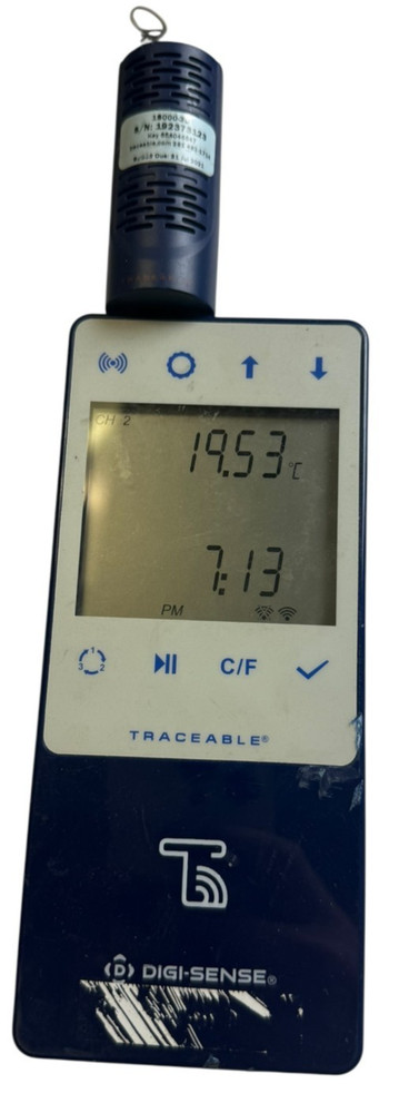 Digi-Sense Traceable Wireless Temp Humidity Data Logger w/ USB Sensor 6525/6