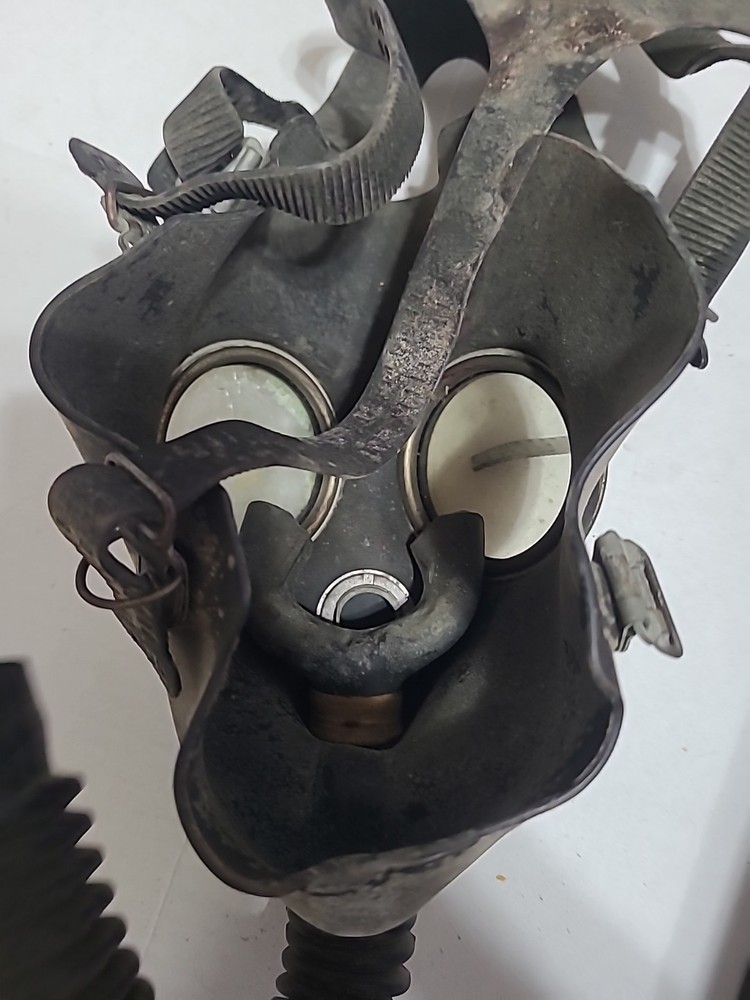 Burrell Gas Mask GM Series MSA