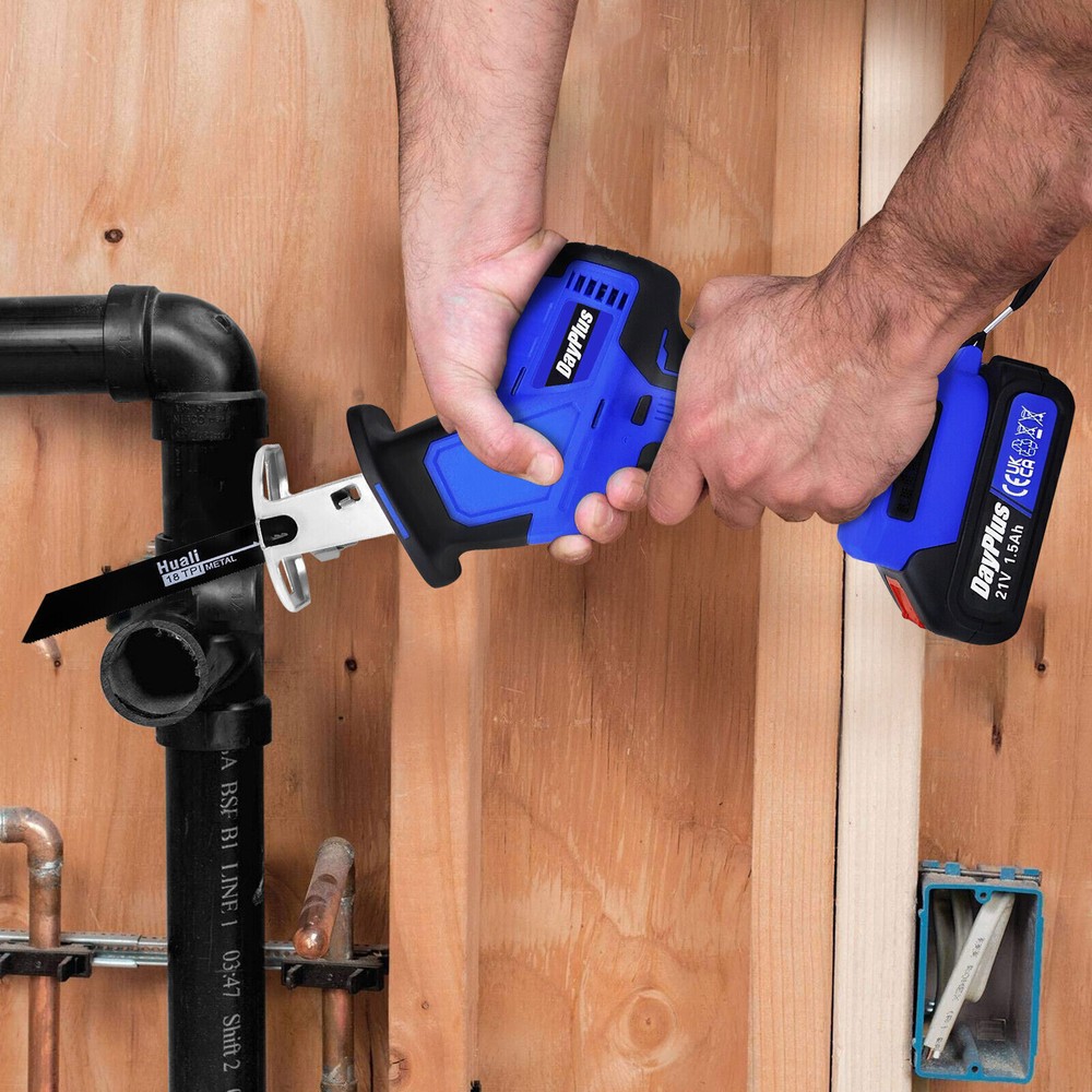 21V Brushless Cordless Battery Variable Speed Reciprocating Saw with 4 Blades