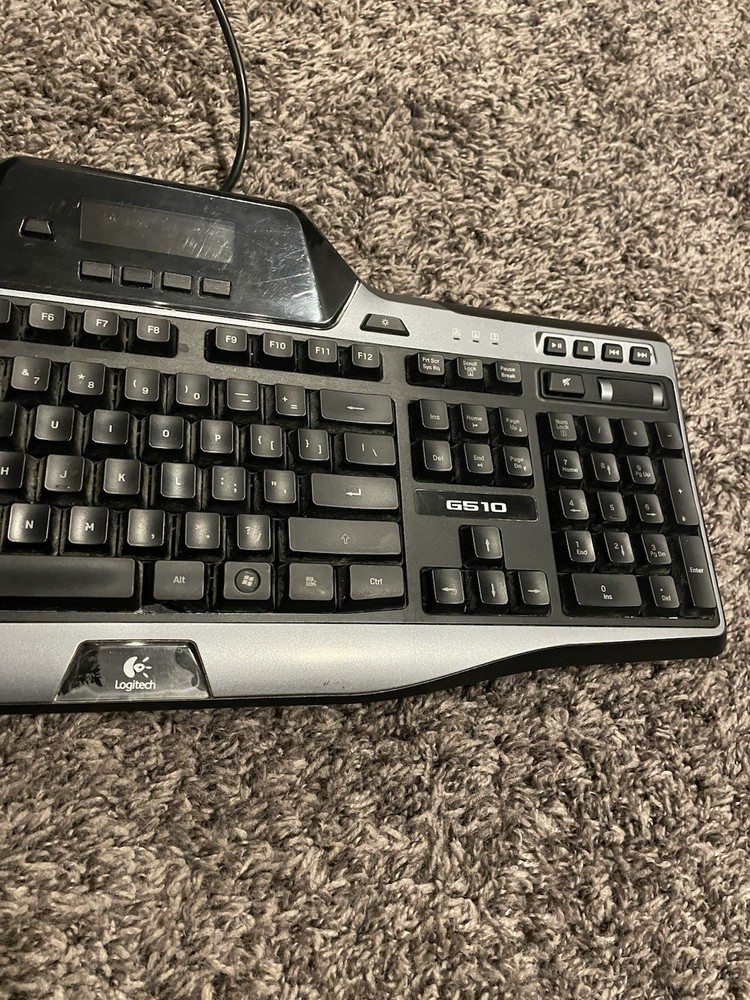 G510 Logitech Wired Gaming Keyboard Backlit LCD Programmable (Please Read)