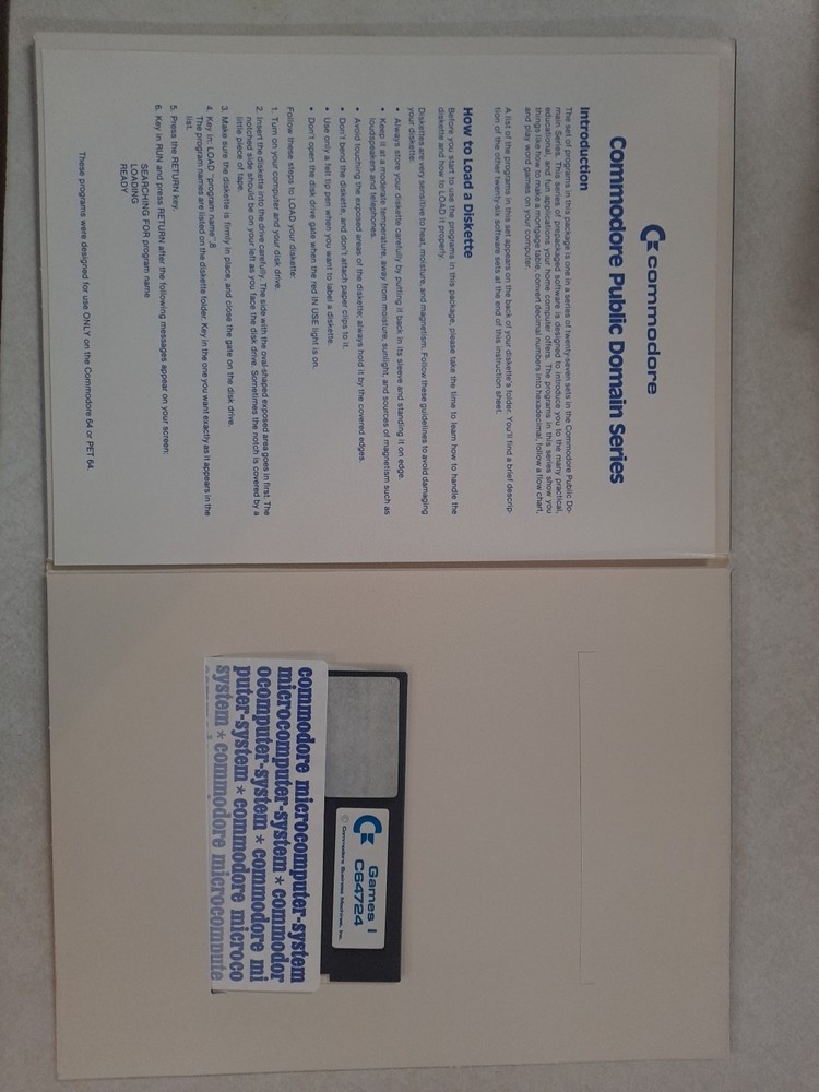 Commodore 64 Software Folder GAMES I C64724 Floppy Disc Included 5 1/4" Used