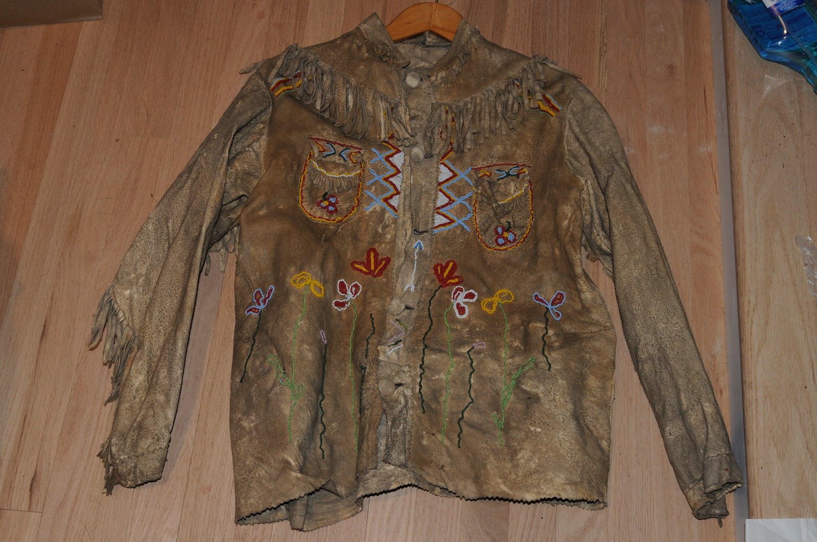Early Vintage Native American Deer Skin Buck Skin Beaded Shirt and Pants Old****