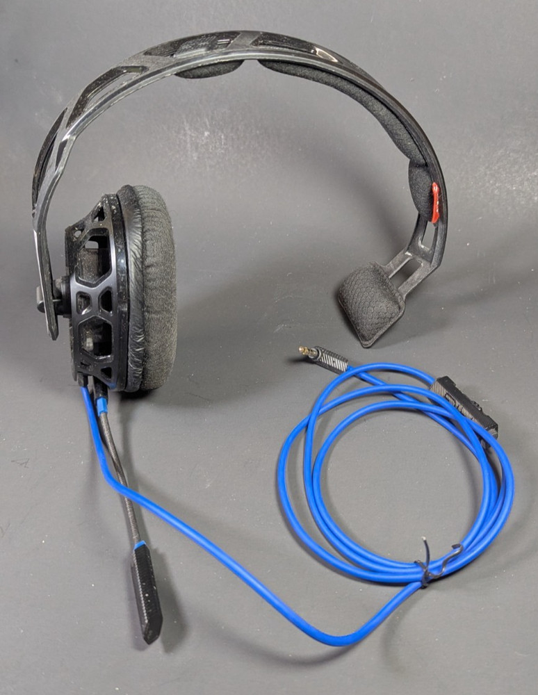 Nacon Plantronics RIG-100 Wired Gaming Headset for Xbox PS4 PC