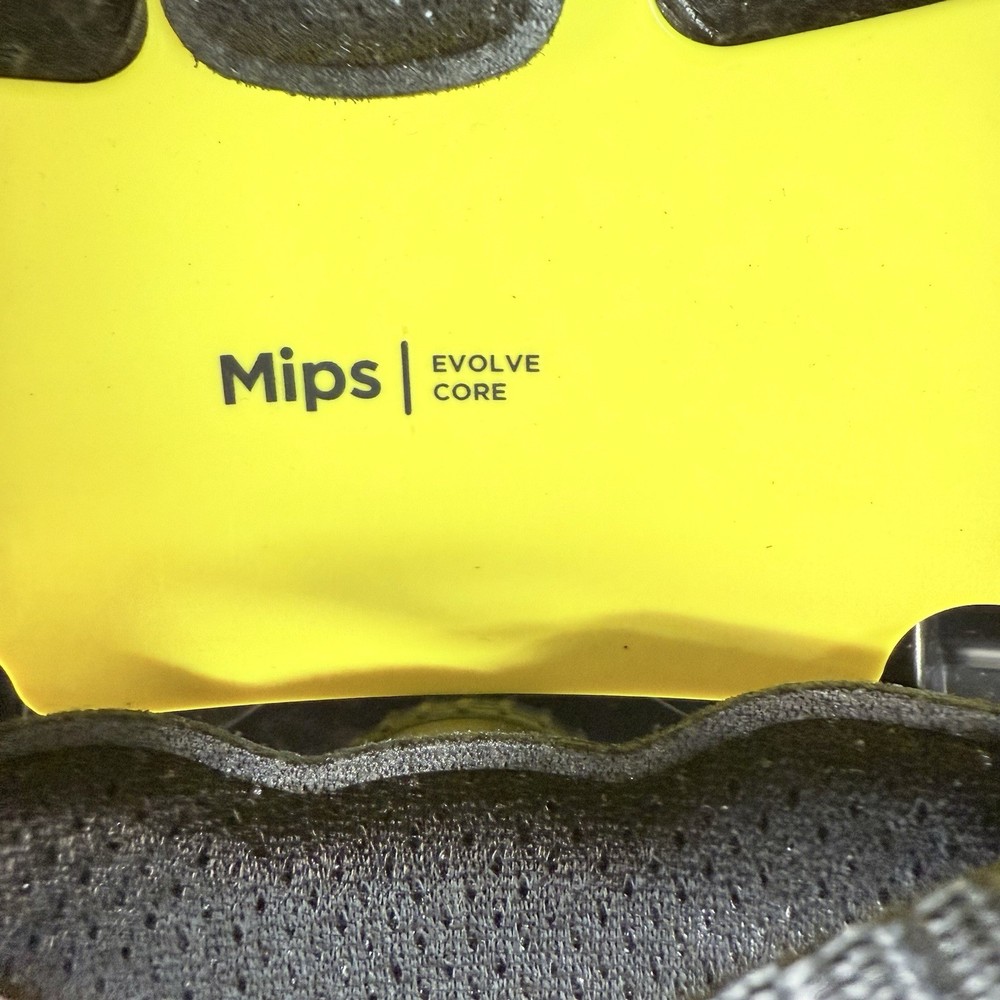 Front brim, Type II Class E, Non-Vent Hard Hat with Mips Black Adjustable 53-63