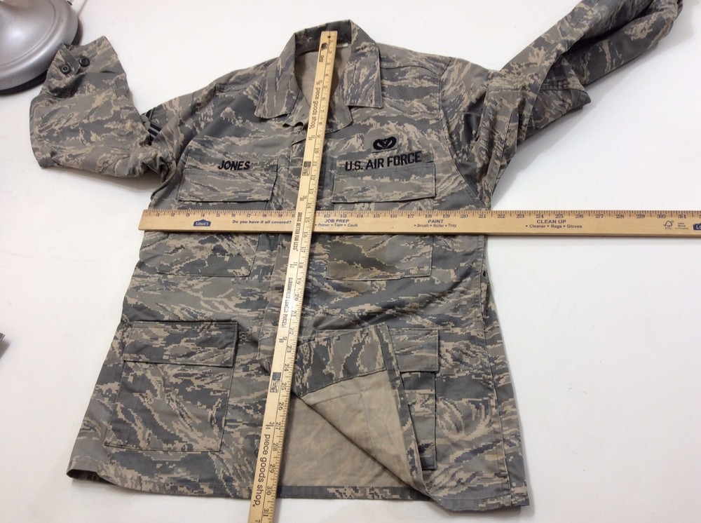 US Air Force Man’s Utility Coat Air Force Camouflage Pattern Size 40 Regular