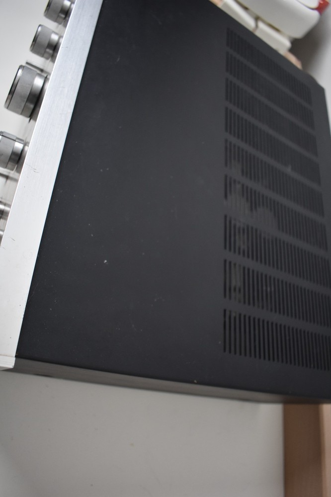 Vintage Sanyo DCA-250 Integrated Amplifier *Read Description*