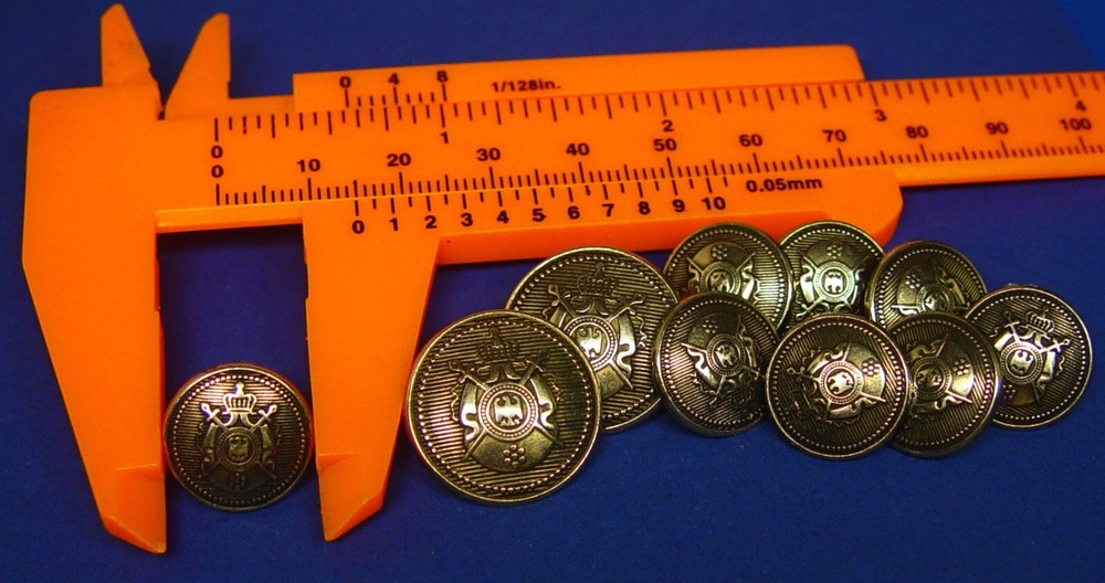GOTTSCHALKS replacement buttons 10 dark silver solid metal Good Used Condition