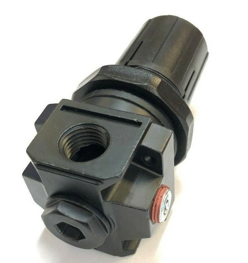 D21426 / 401 931 1/4'' FPT IN & OUT 1/8'' GAUGE PORT HEAVY DUTY AIR REGULATOR