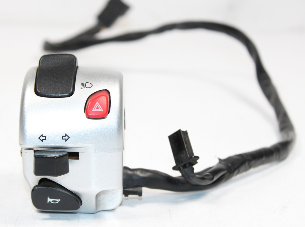 08 Suzuki VZR1800 Boulevard M109 Left Handlebar Control Switch