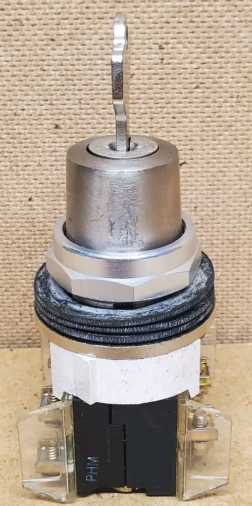 Allen Bradley 800T-J73 Operator For Selector