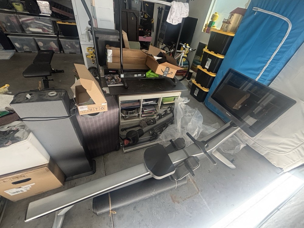 Hydrow High Quality Rowing Machine