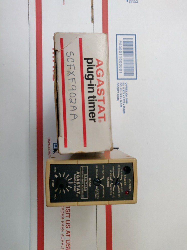 New AGASTAT SCFXF902AA plug in timer, timing relay