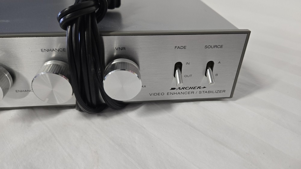 Archer Video Processor Model 15-1270 Radioshack Analog VHS Enhancer