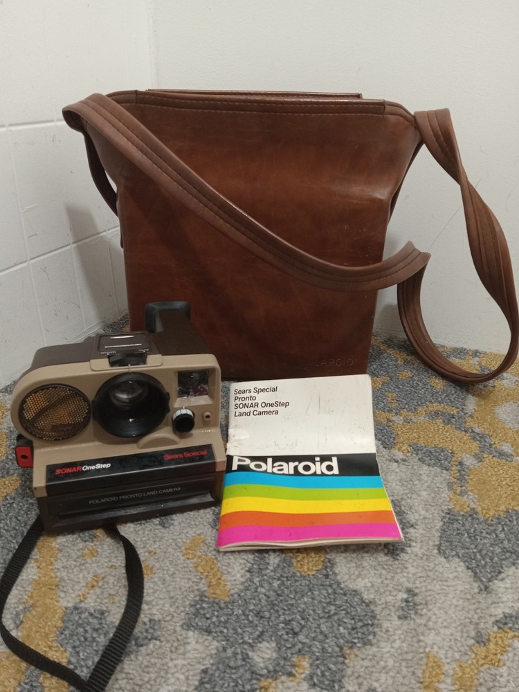 VTG POLAROID CAMERA SONAR ONE STEP SEARS SPECIAL with bag Instructions  UNTESTED