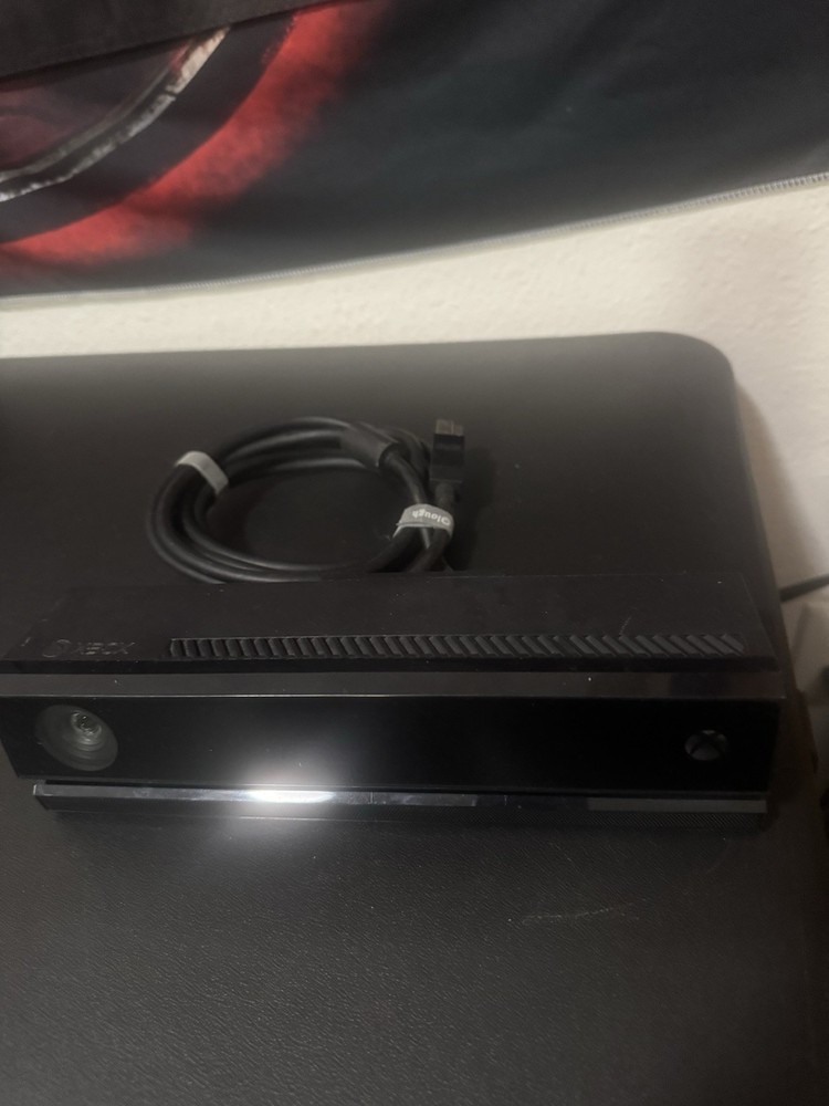 Microsoft Xbox One Kinect Sensor
