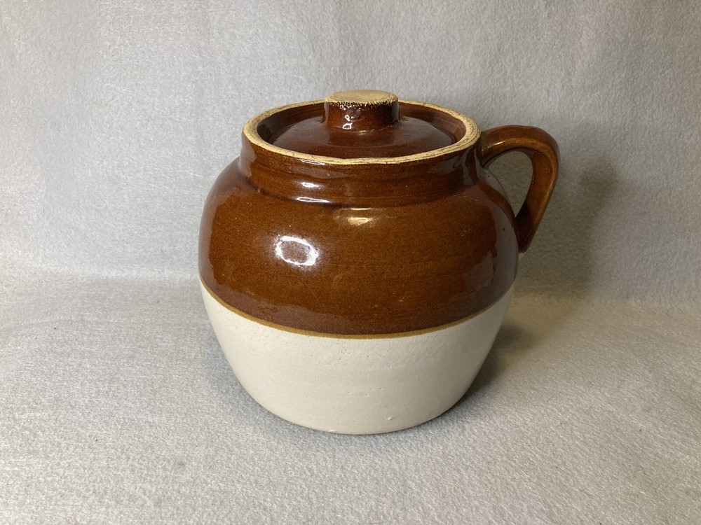 Vintage Robinson Ransbottom Blue Crown 2 Quart Rustic serving Pot - Farmhouse