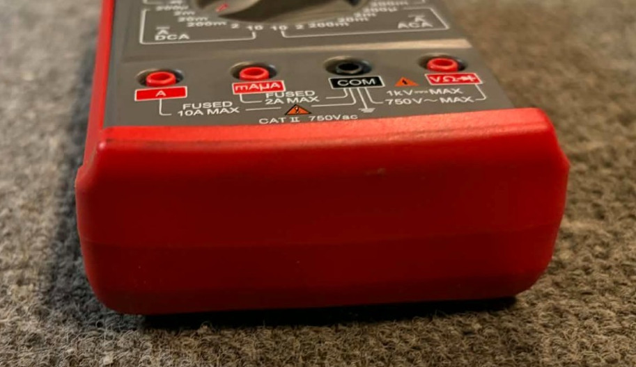 Snap-on Tools Nice EEDM503D Digital Multimeter With Soft Case And Test Leads