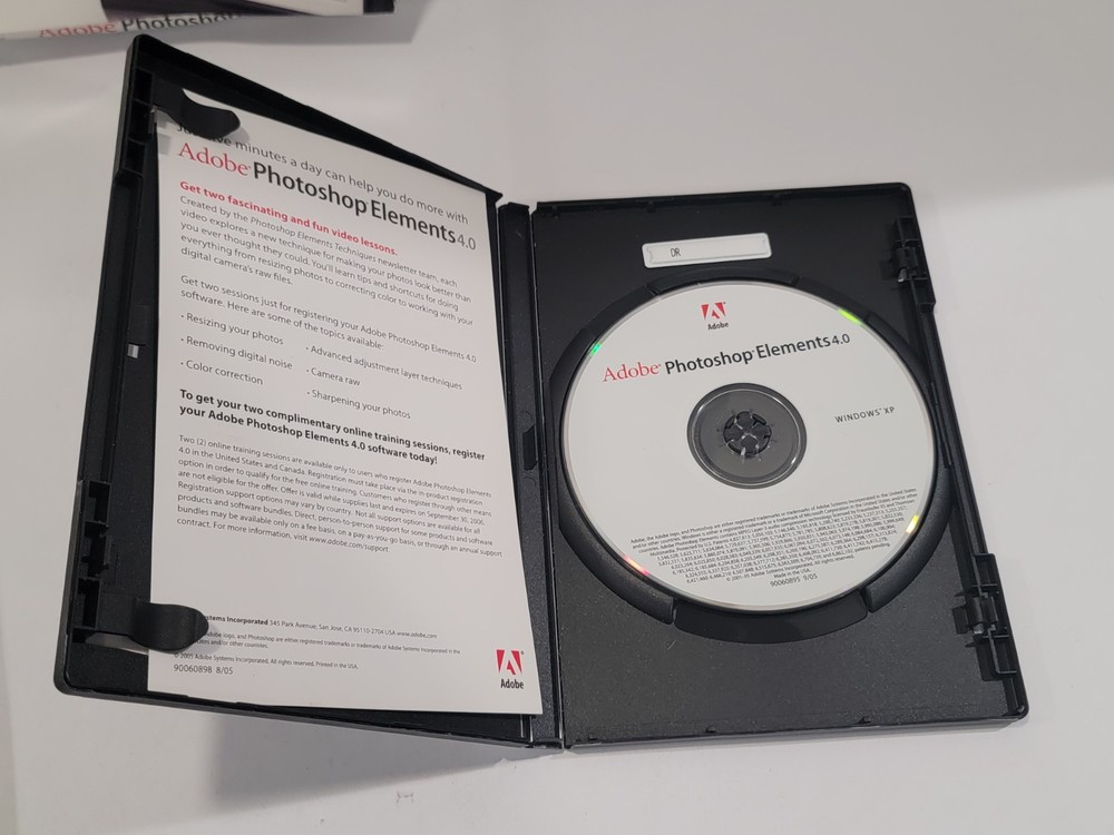 Adobe Photoshop Elements 4.0 User Guide Book & Software