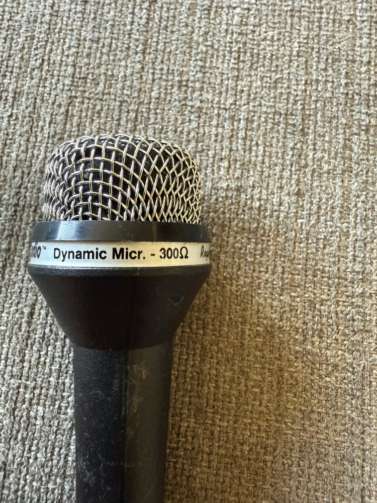Roger Wagner HyperStudio Dynamic Microphone 300Ω w/ 3.5mm TRS Cable – Tested