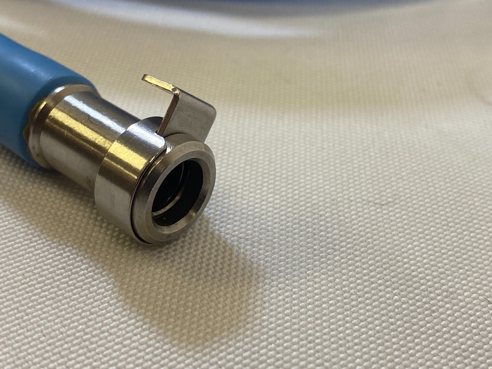 Dyonics 7208329 Fiber Optic Light Cable Endoscopy Wolf Ends
