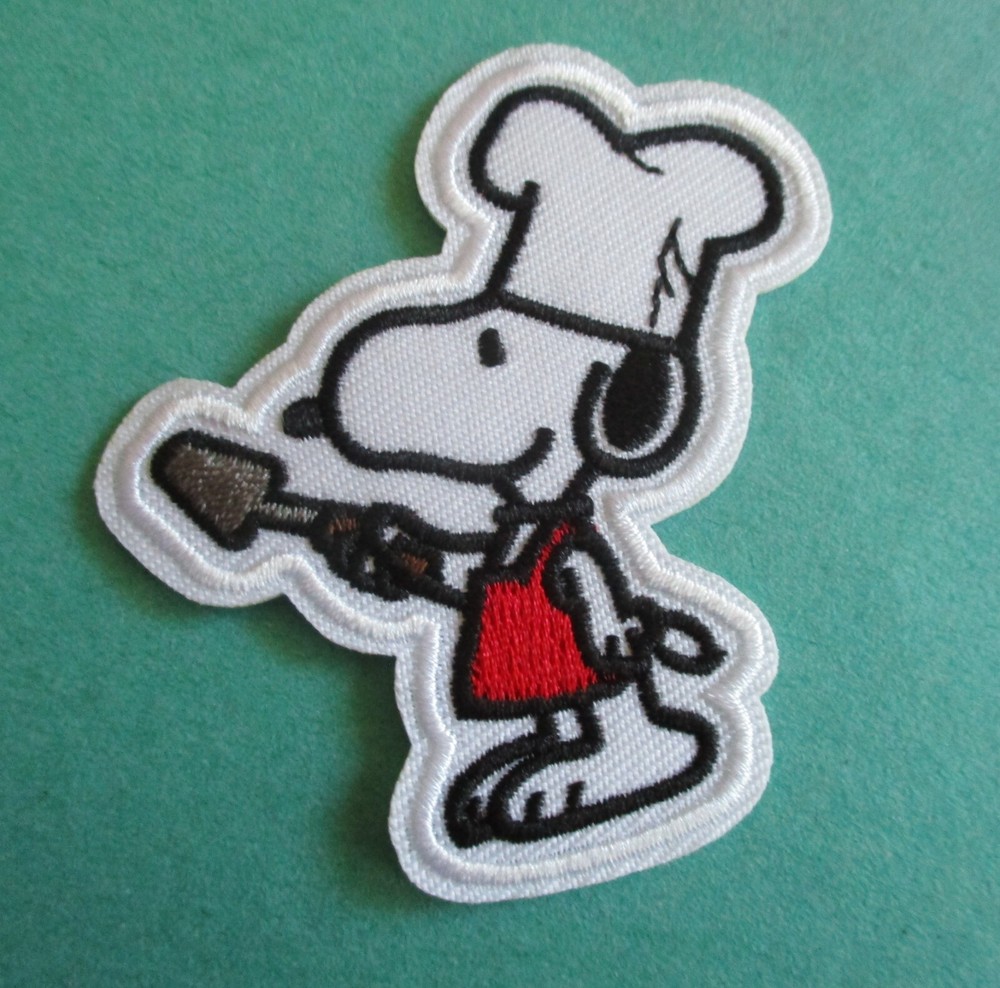 Snoopy in Chef Hat & Apron Using Spatula New Peanuts Embroidered Iron-On Patch
