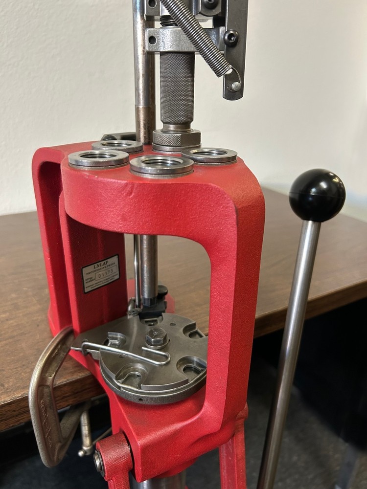 Hornady Lock-N-Load AP Automatic Press, Clean, with #2 Shell Plate