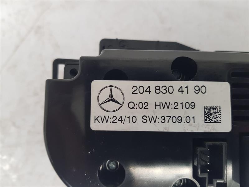 2010 MERCEDES C-CLASS HEATER CONTROL PANEL ASSEMBLY 2048304190