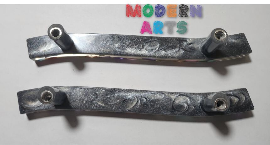 Handmade resin cabinet or drawer handle