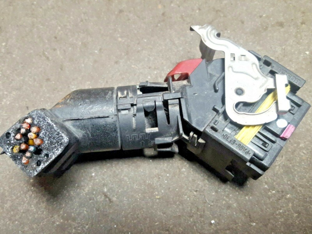 BOSCH PLUG CONNECTOR 192840