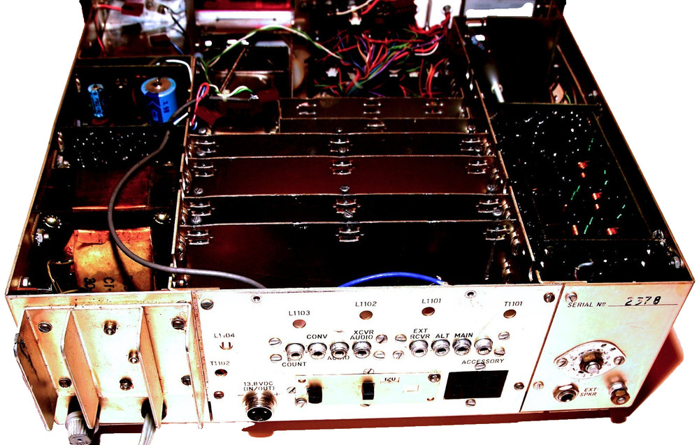 Drake R7 Chassis / Parent Board / Front Panel / VFO / Knobs - AS IS For Parts