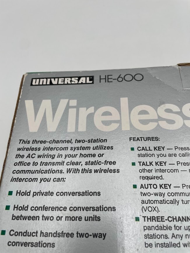 Universal HE-600 Wireless Intercom In Box