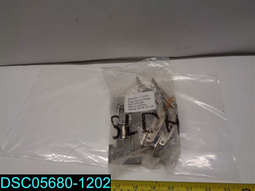 QTY=3: HIGH STORE HINGE 572328