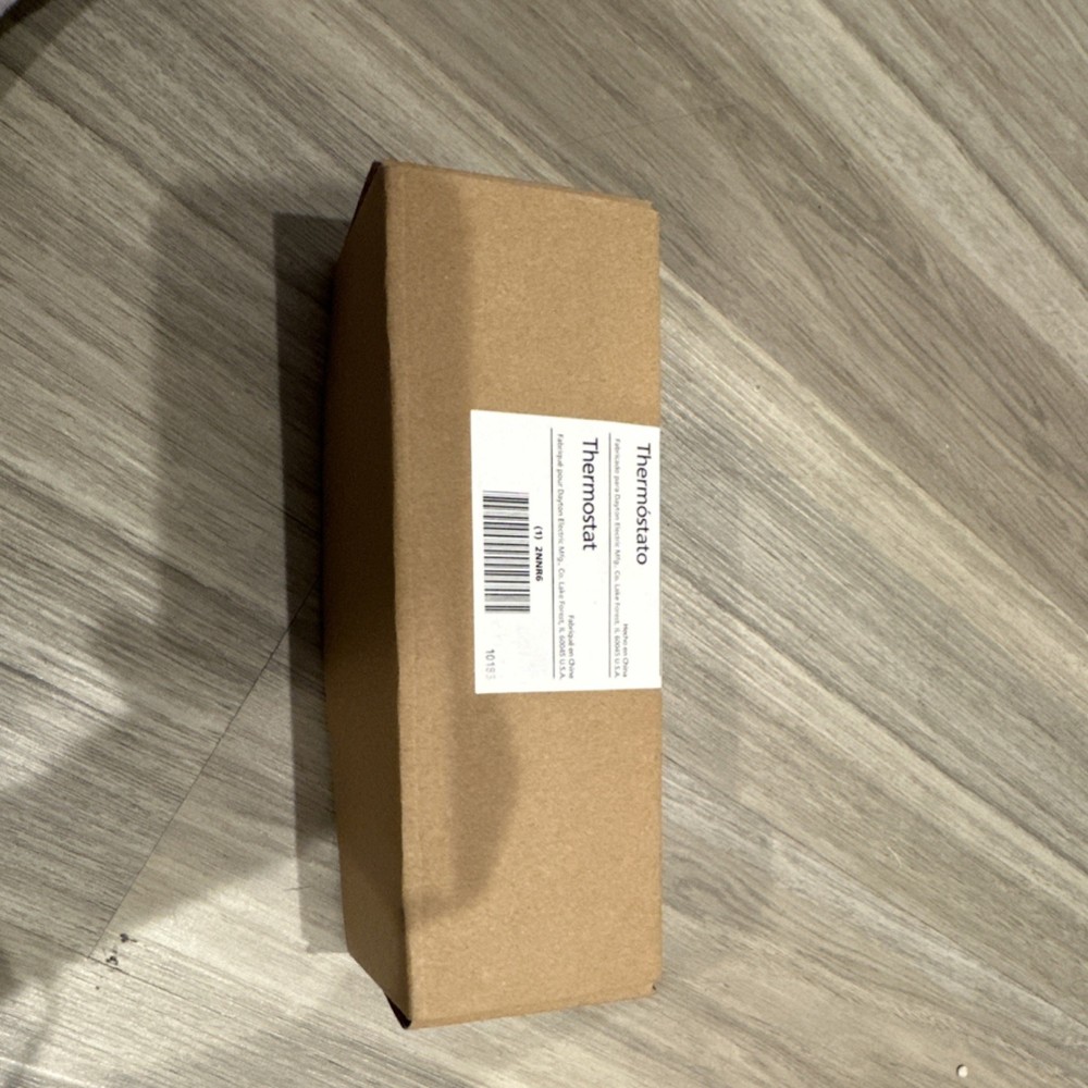 Dayton Analog Mechanical Thermostat 2NHM9 Non-Programmable Dial