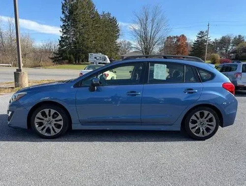 Touch Up Paint for Subaru Impreza with paint code  J8U, Quartz Blue.