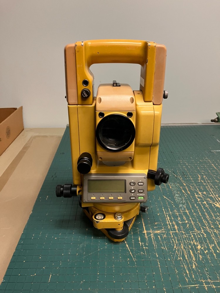 Topcon GTS 300 Total Station W/ Case (Untested, AS-IS)