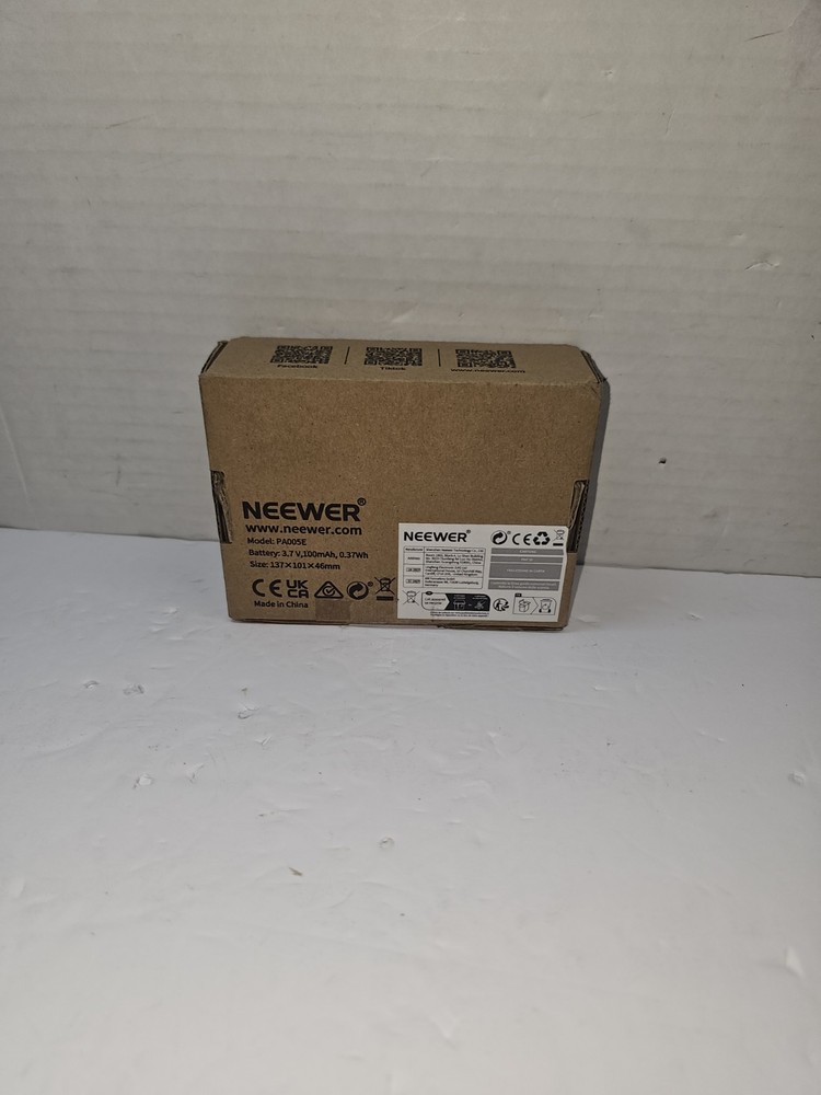 NEEWER Side Handle Grip with Wireless Remote Control Button Shutter Trigger