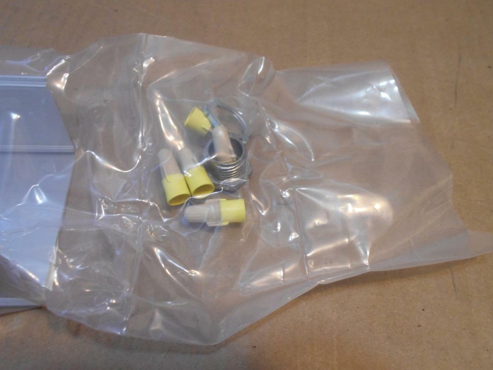 AIREY-THOMPSON No. 5501 FEED END ASSEMBLY ~