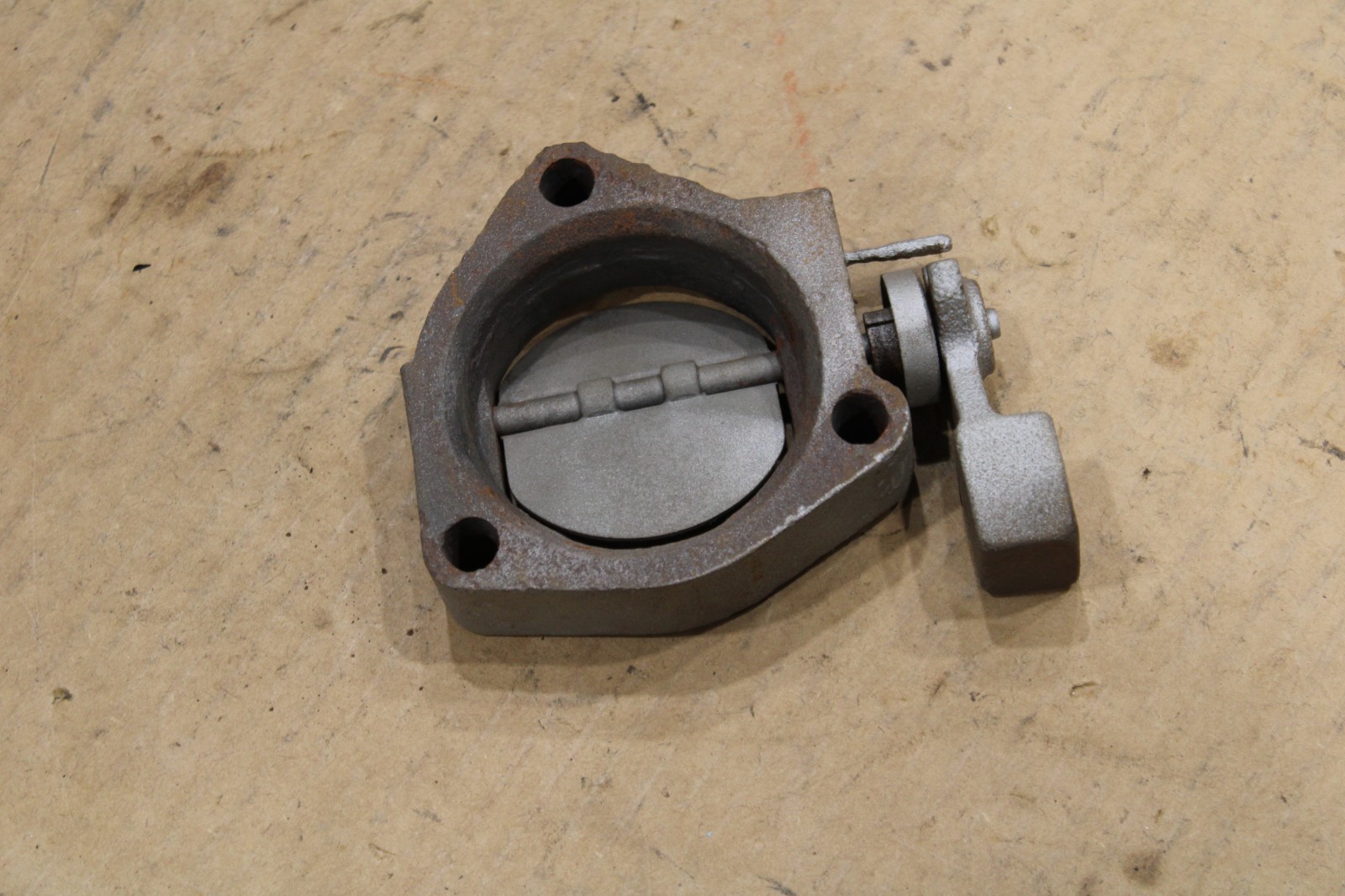 1962-1974 Corvette 2 1/2- inch Exhaust Heat Riser NOT WORKING