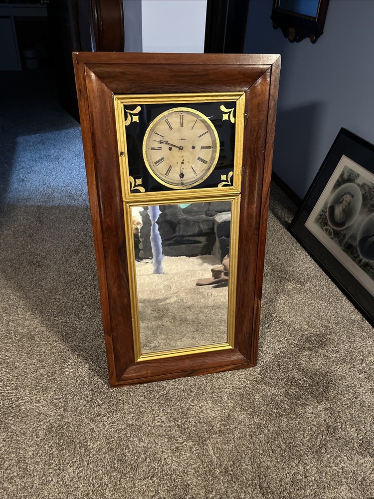 George Hills mirror clock