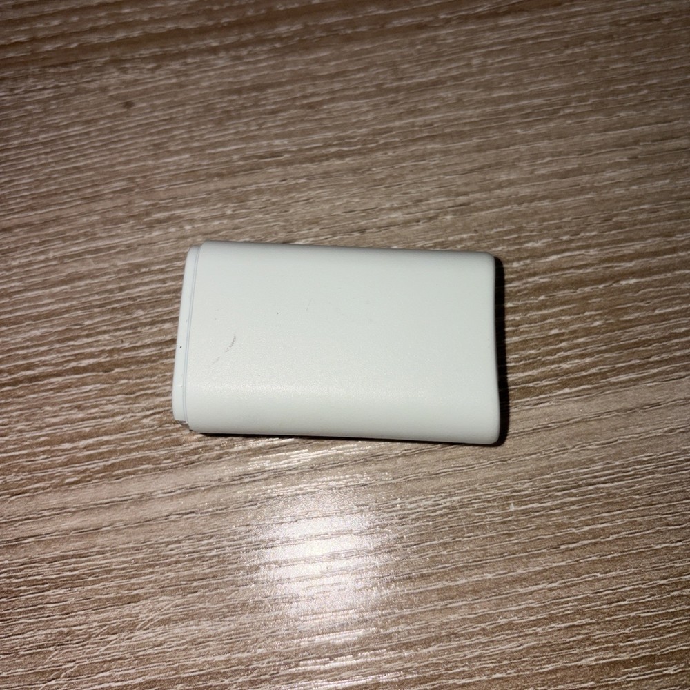 Xbox 360 White Rechargeable Battery Pack for Controller OEM