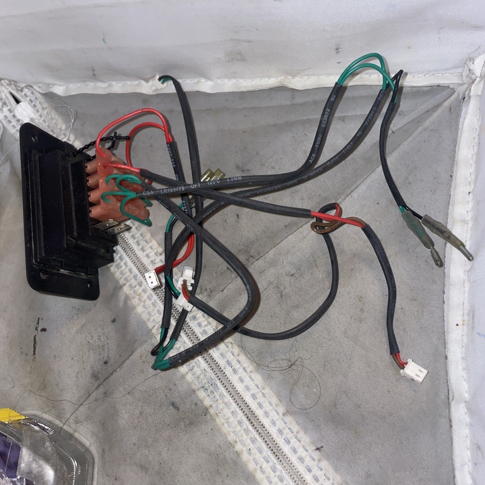 Fuse Box For Pride Mobility Scooter AY02