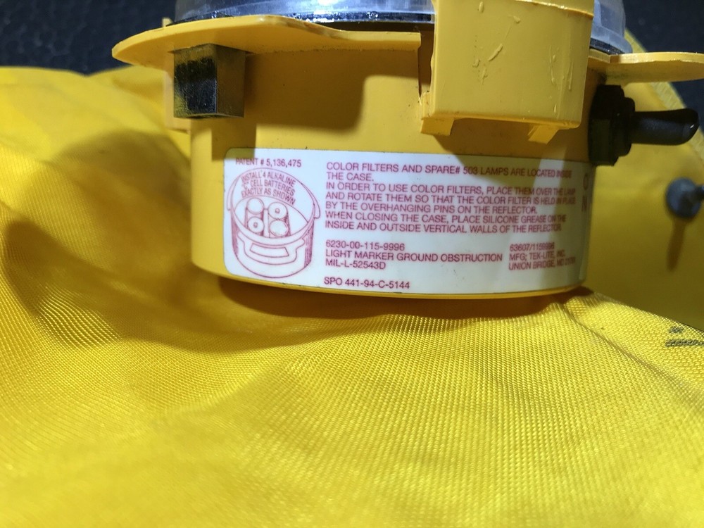 TEK-LITE TEMPORARY RUNWAY LIGHT MARKER MARKING LIGHT AIRCRAFT GROUND