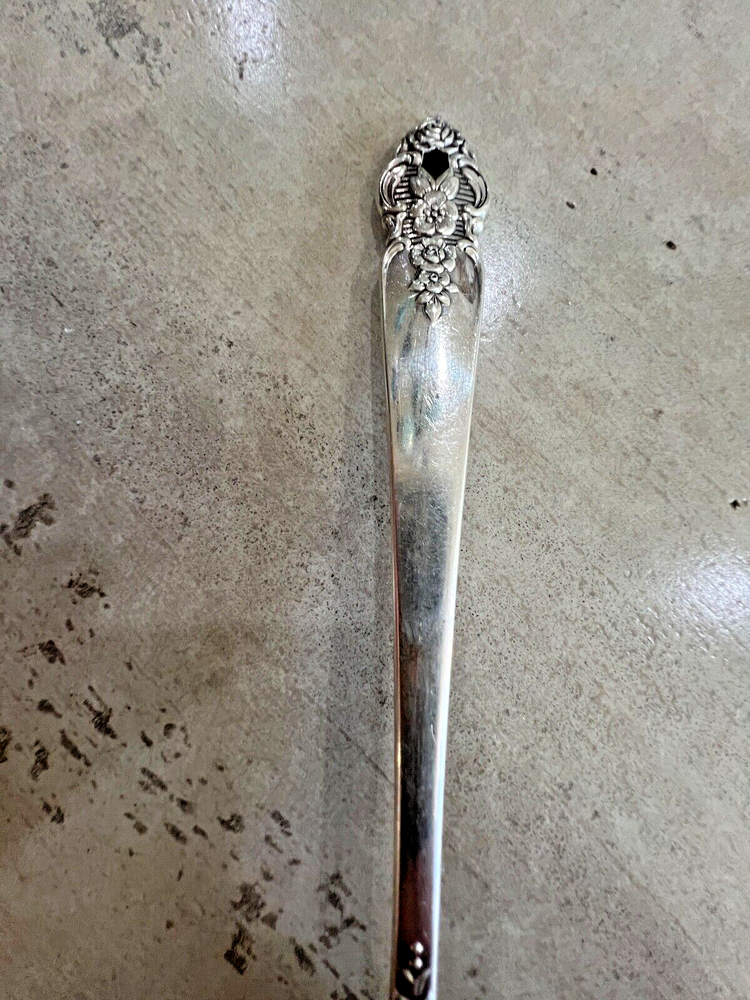 Oneida Prestige Plate Distinction 8.5" Meat Fork