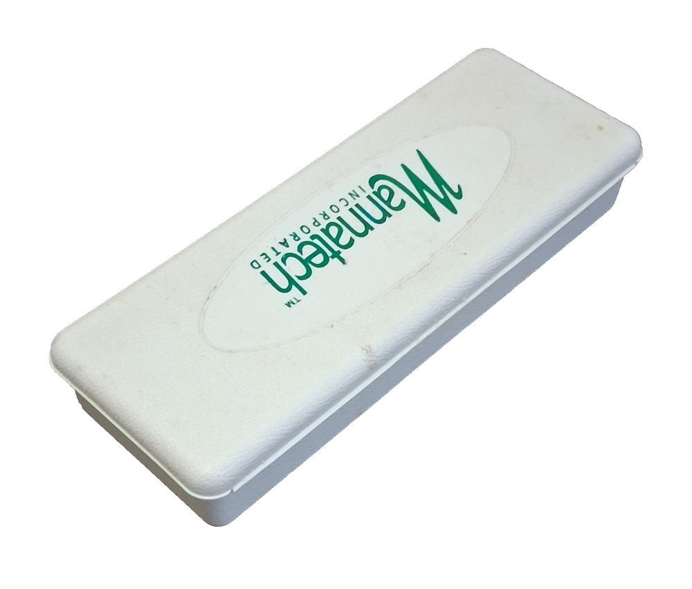 1994 Mannatech Inc VitaMinder Plastic 7 Day Divided Case