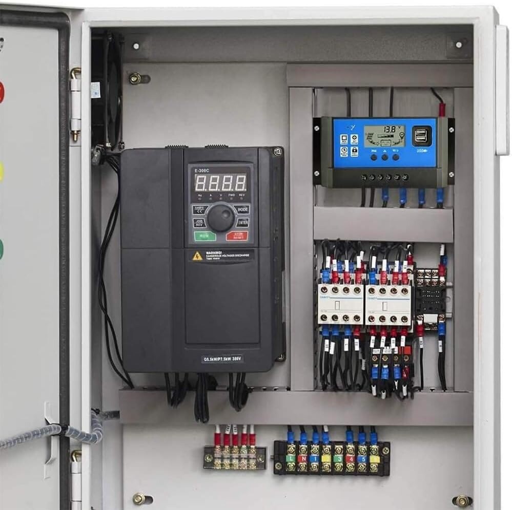 10A 20A 30A 40A50A 60A PV Solar Charge Controller USB With LCD Display Regulator