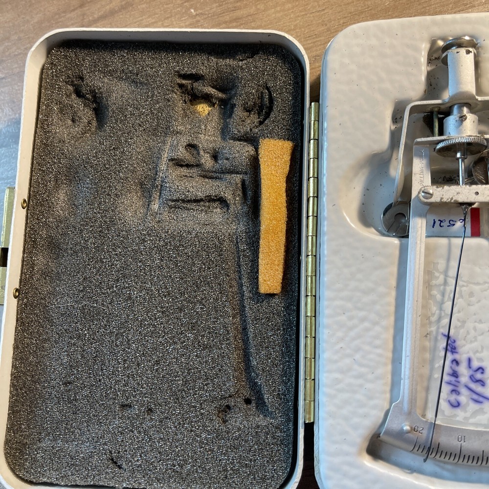 Vintage Schiotz Tonometer In Original Case