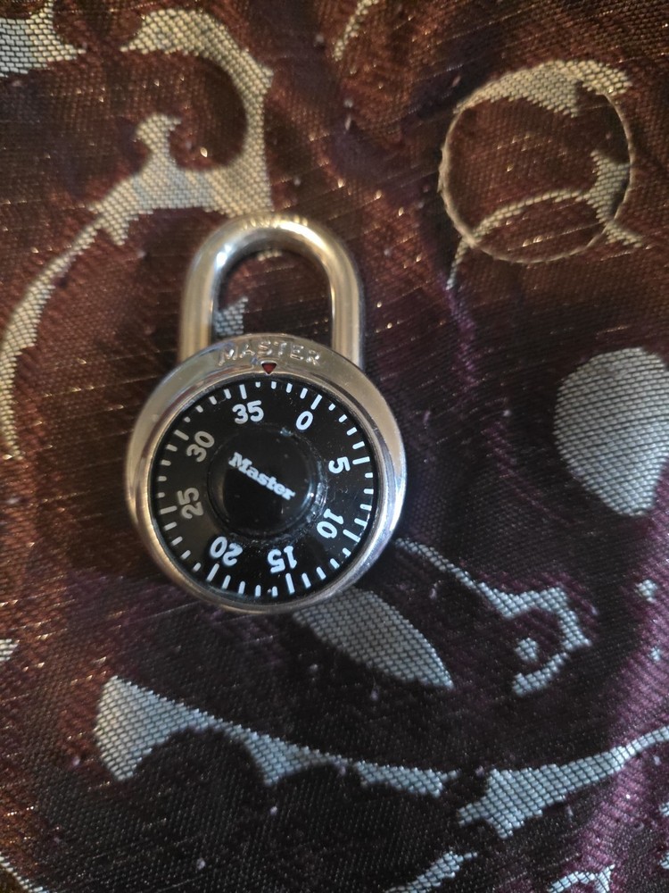 Master Lock Combination Lock.NEW