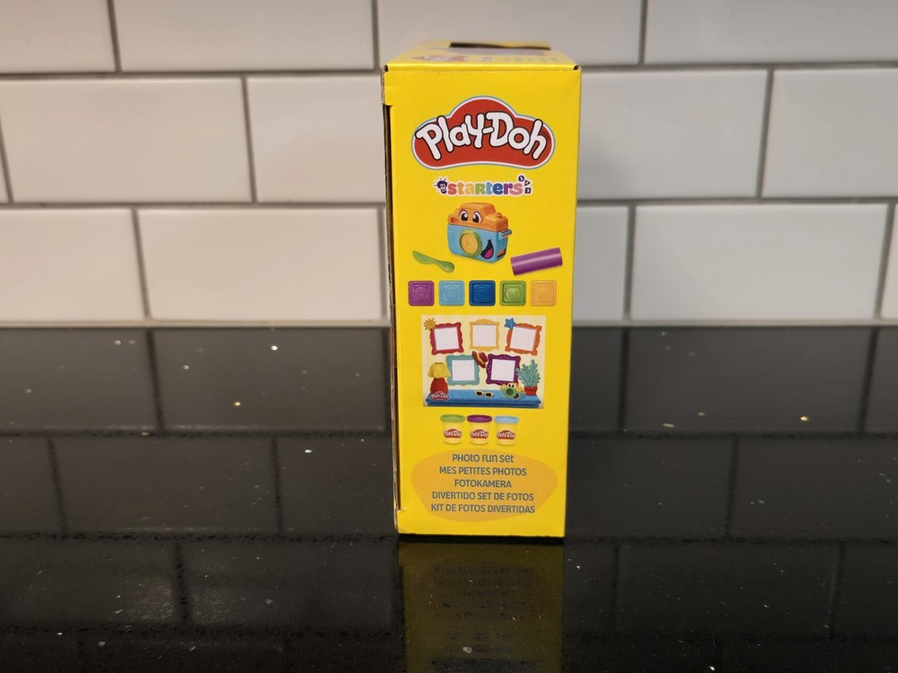 Play-Doh Photo Fun Toy Camera Starter Set