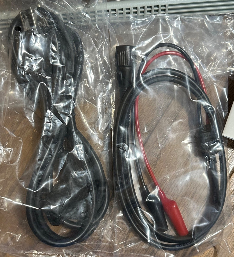 NEW RSR Sweep Function Generator .5 Hz ~ 3 MHz 5 Digit LED Display Six Waveform