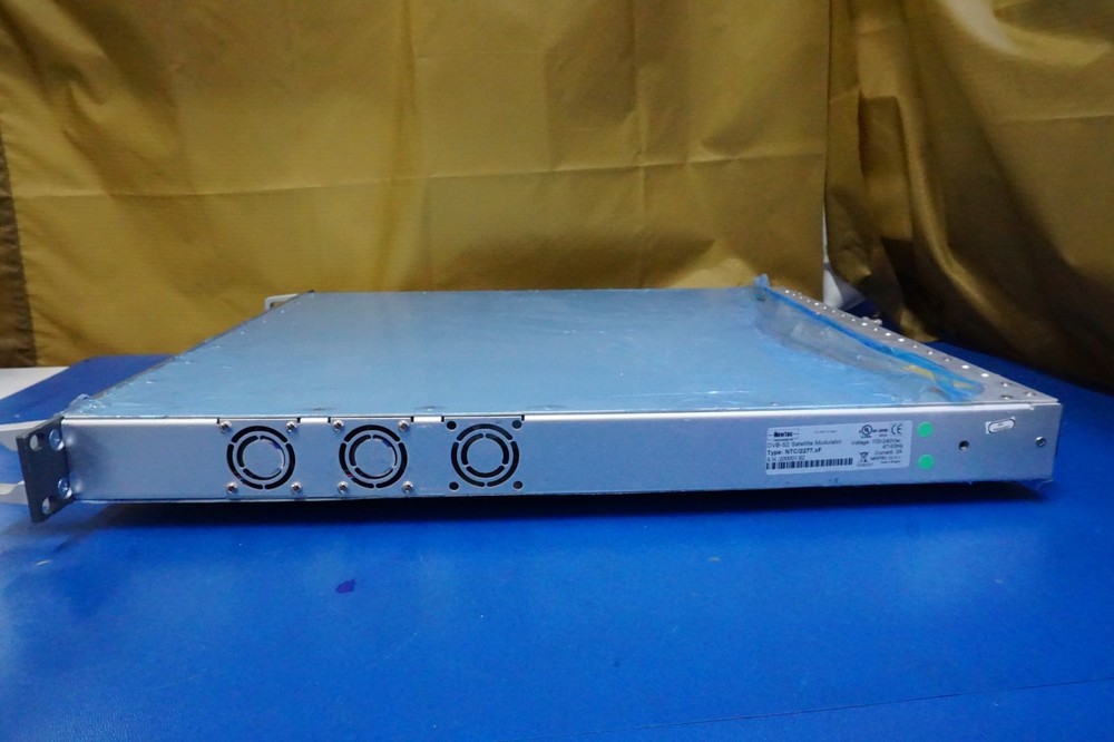 Digital Video Brocasting Newtec - Azimuth DVB-S2 - Broadcast Satellite Modulator